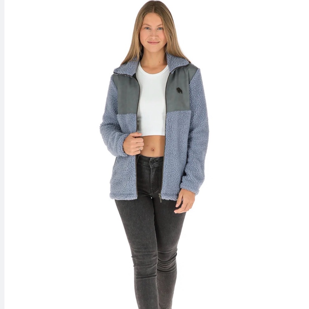 Bass Women's Cream Teddy Jacket